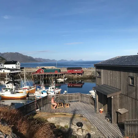 Lurn Sjohus Holiday home