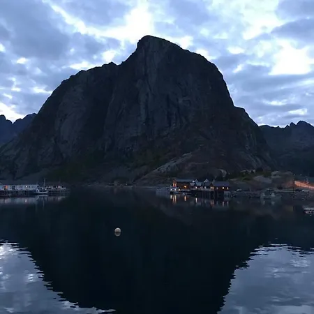 Lurn Sjohus *