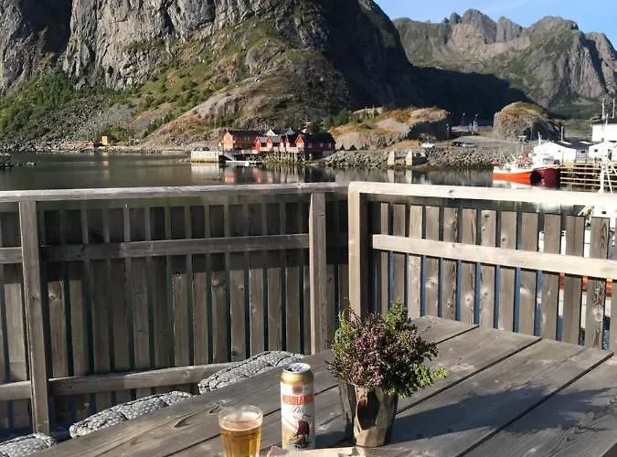 Semesterbostad Lurn Sjohus *